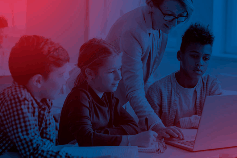 Melhor Agência de Marketing para Escolas: Por Que a FR Mídia É a Escolha Certa em 2026